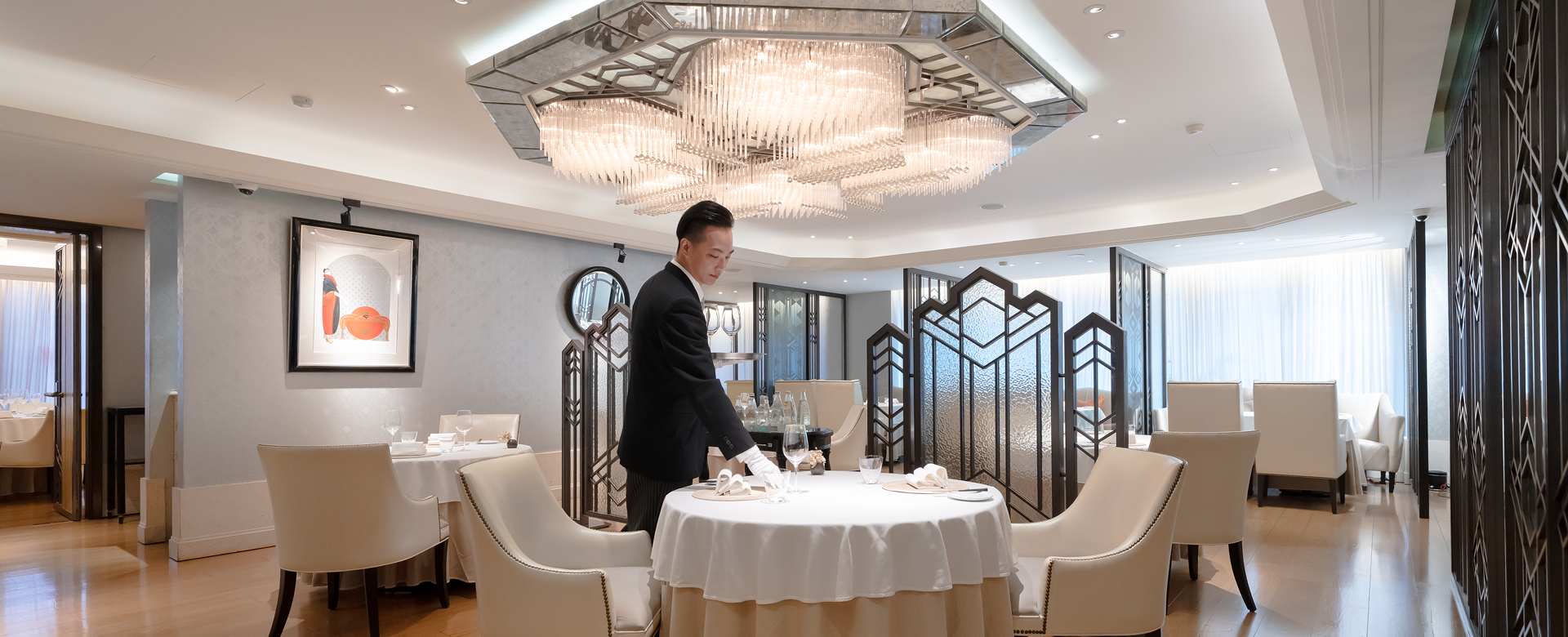 ALL_dining_26D24_tOVgveDJnF