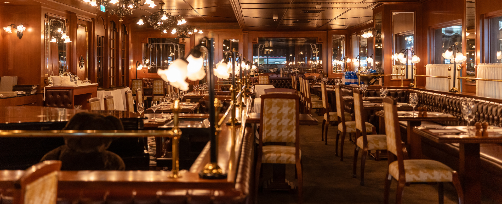 ALL_dining_26F29_GSDraXiRyx